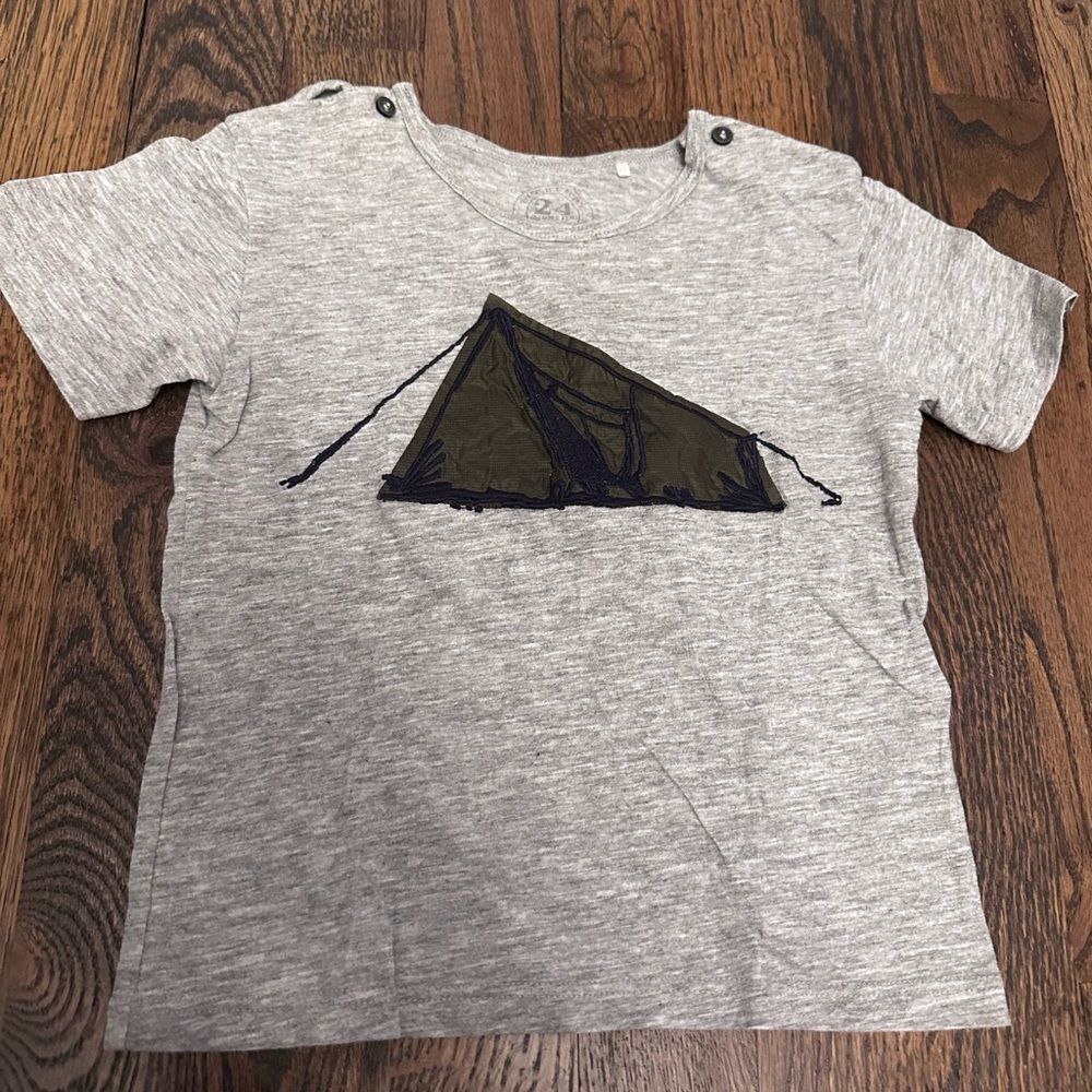 Burberry boys tshirt